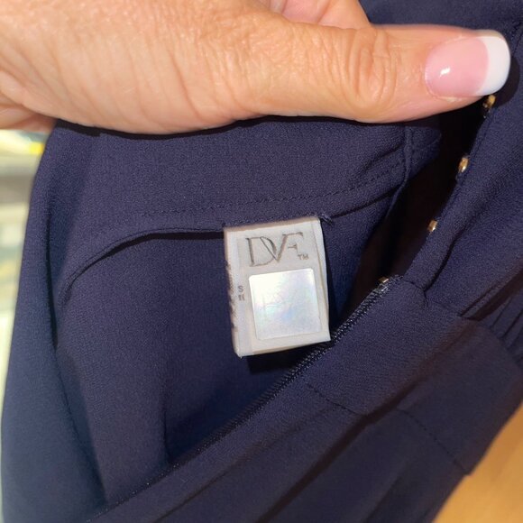 Diane Von Furstenberg Womens Jumpsuit Size 10 Blue Lucy Crepe Pockets Boat Neck - Picture 3 of 16